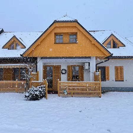 Apartma Jelencek *